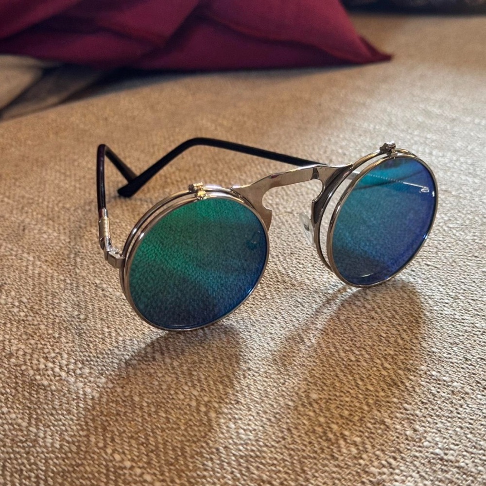 Silver and Blue Round Flip Up Sunglasses